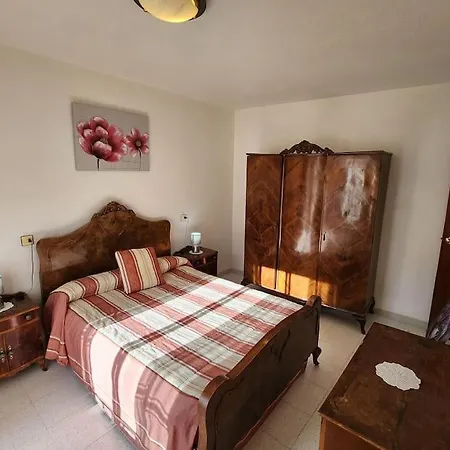 La Casa De Golondrinas Holiday home *